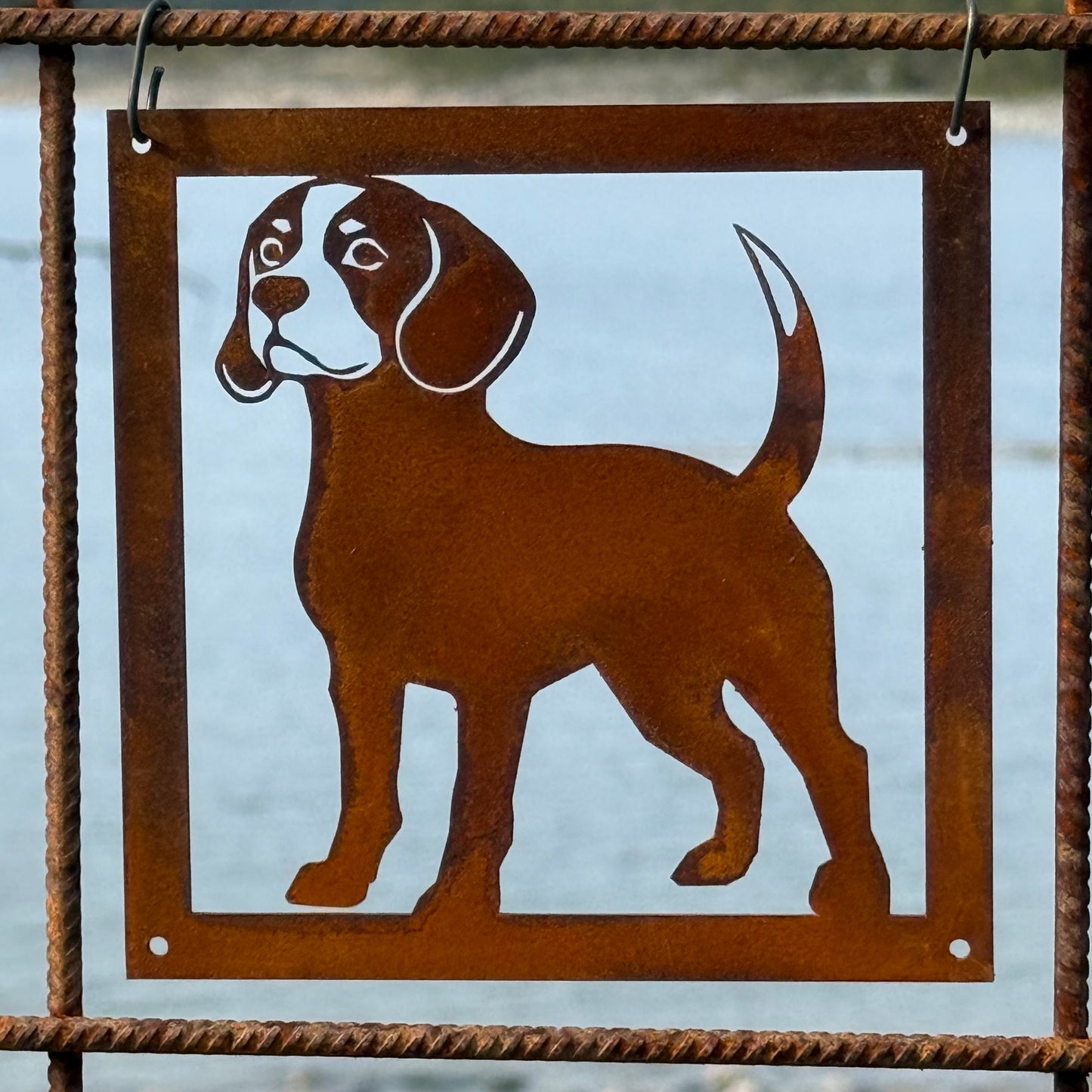 Prydnadsplatta Hunden Bruno 13 x 13 - rostig