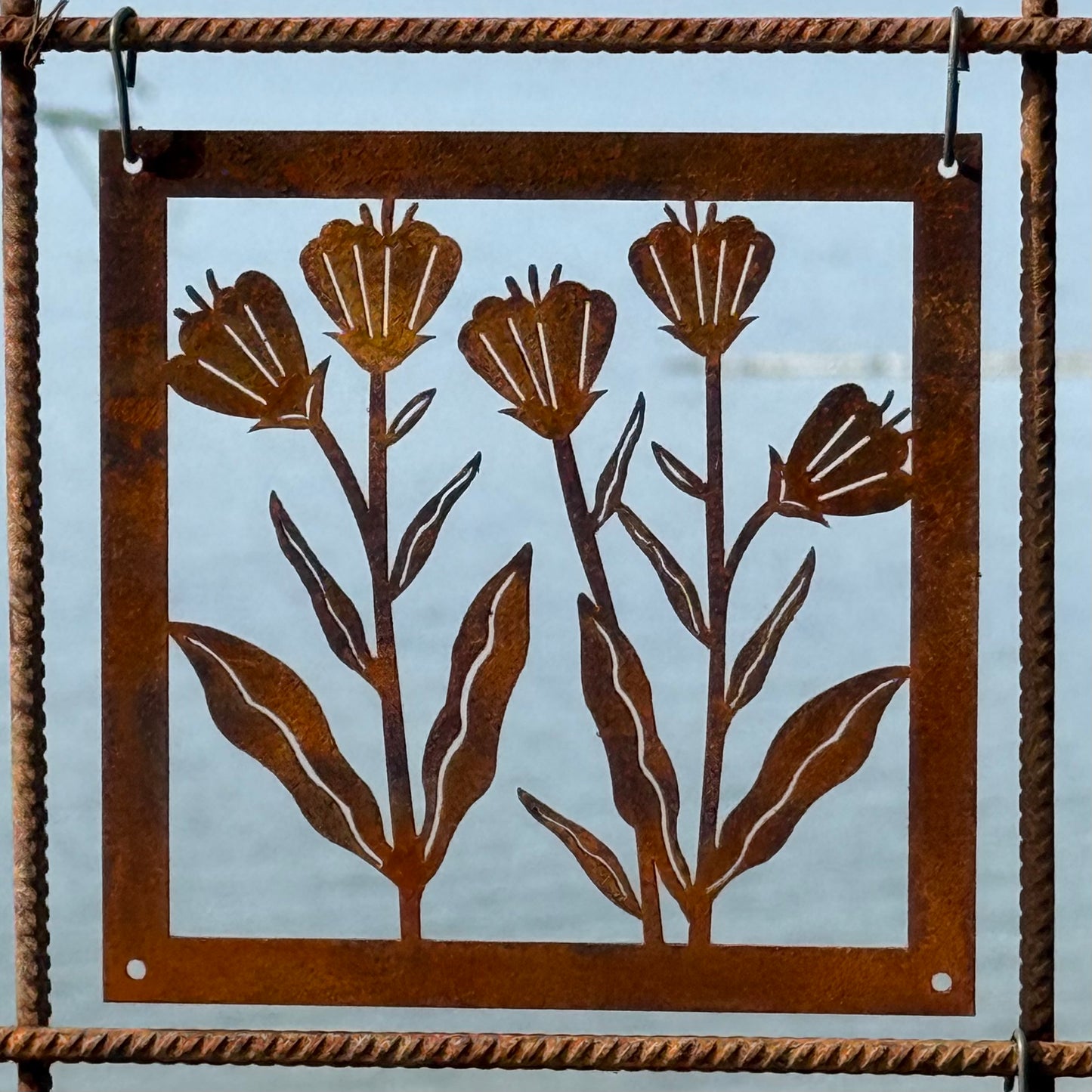 Prydnadsplatta Frökapsel 13 x 13 - rostig